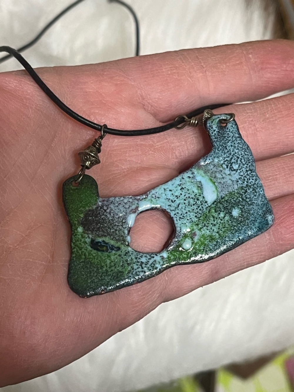 Abstract Necklace - Picture 10 of 13